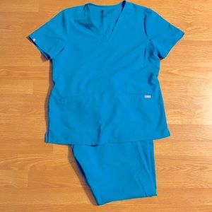 Figs M scrub set- Casma top and Kade bottom TEAL
